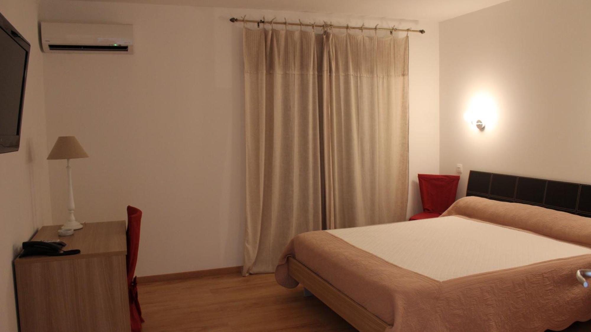Castellu Hotel Lucciana  Room photo
